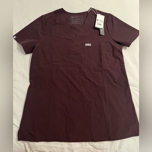NWT! FIGS CATARINA ONE POCKET SCRUB TOP! FIONLITE MATERIAL! DARK FIG